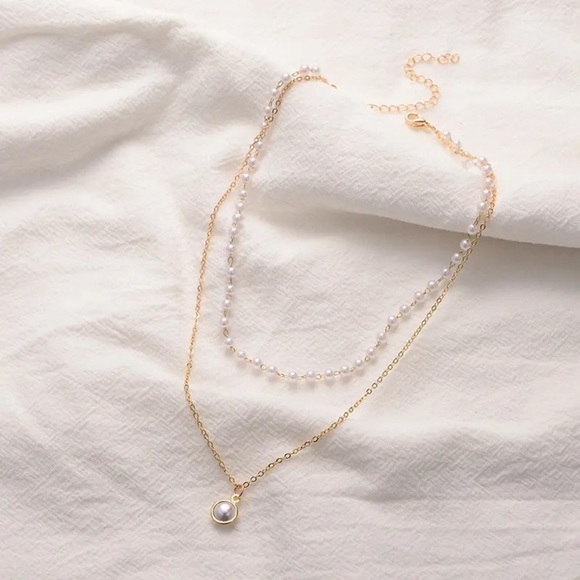 Golden Double Layer Pendant Necklace - Picture 3 of 6